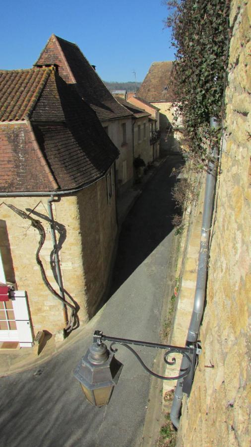 Aux Portes De L'Abbaye Saint-Cyprien  Zewnętrze zdjęcie